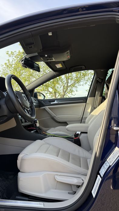 Без залогу! Електромобіль в оренду VW E-Golf 36кВт