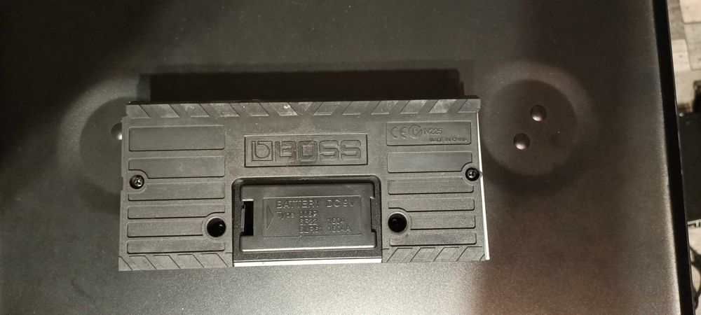 Boss RC-10R Rhythm Loop Station + dedykowany switch FS-6 ,stan sklep.