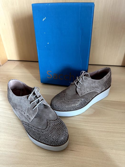 Sapatos Castanhos/Beges super confortáveis Nº 38