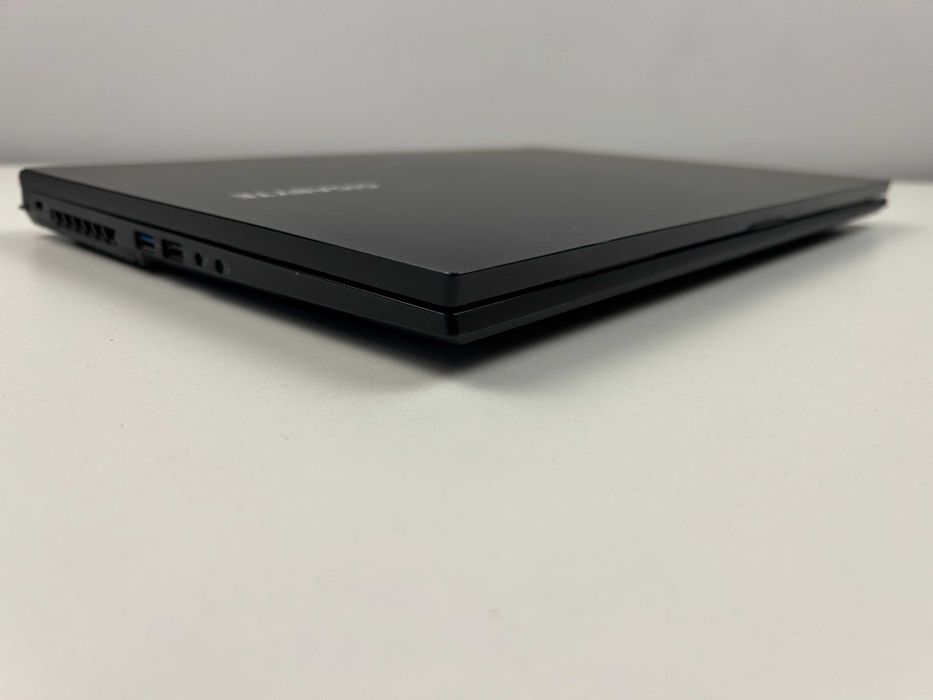 Ігровий ноутбук Gigabyte RC56 16" 165Гц i7-13620H 16GB DDR5 RTX 4060 NVMe SSD BIOS