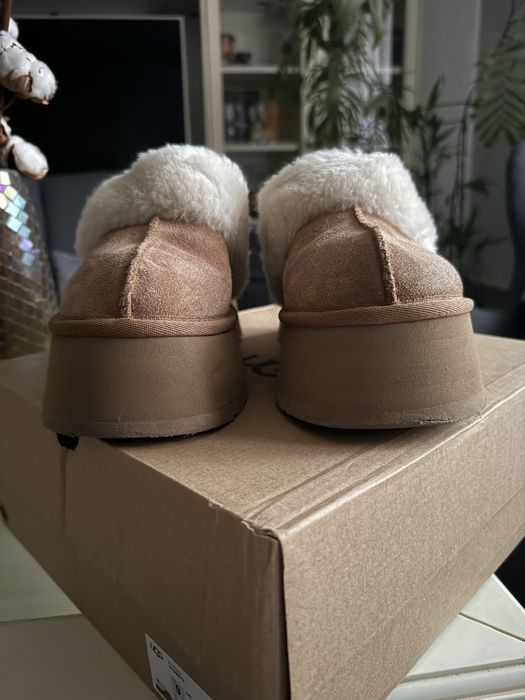 UGG оригинал. На 38,5 разм. Женские угги.