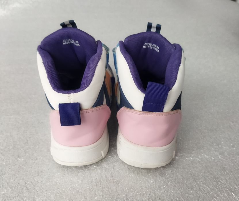 Кроссовки 34 размер