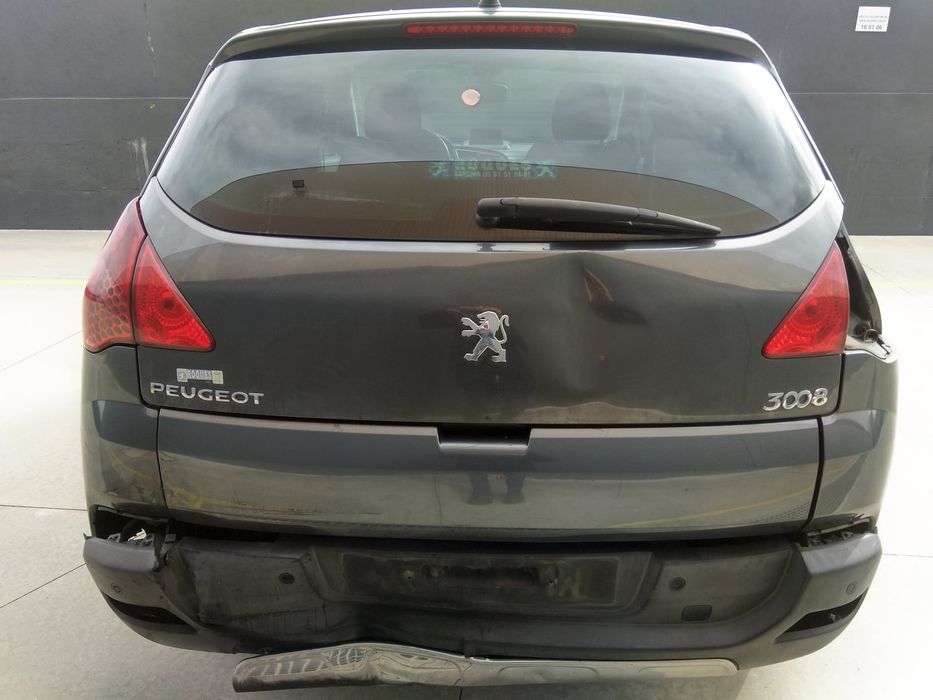 PEUGEOT 3008 I Veículo multiuso - 2010 - Para Peças