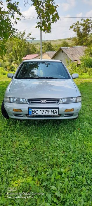Автомобіль Kia sephia