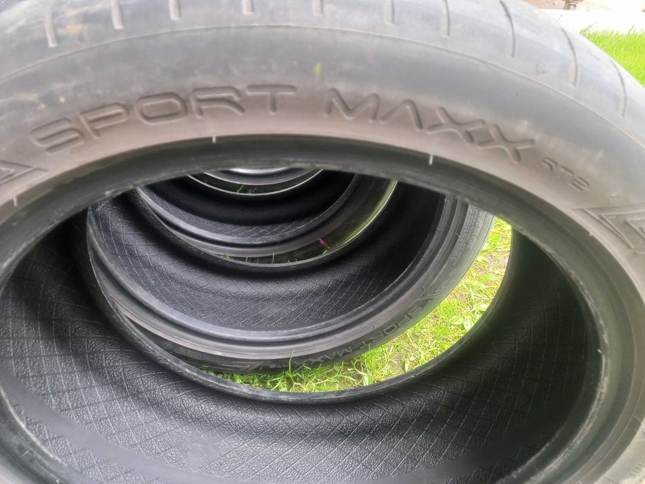 kpl. opon dunlop sport maxx 225/45Z R18
