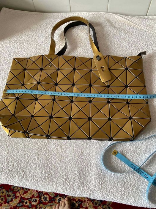 Сумка жовтого кольору