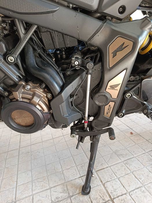Honda cb650R 35kw(deslimitada)
