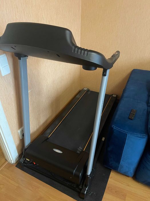 Бігова доріжка InterFit TS4 K340F