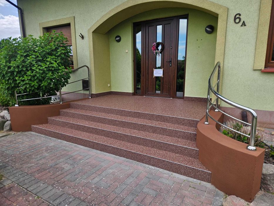 Kamienny dywan, system żywiczny, schody, taras, balkon itp.