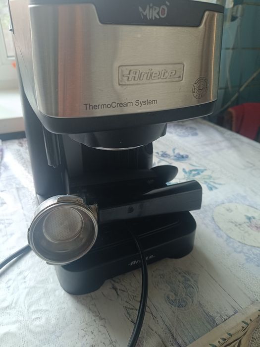 Продам кофемашину.