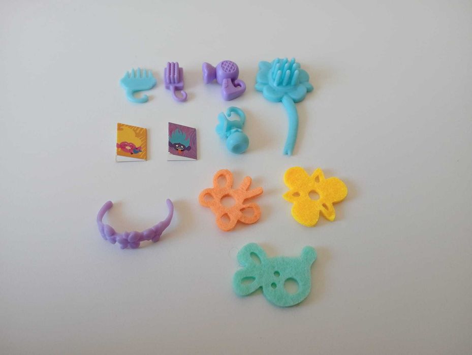 Trolls - Cabeleireiro e Bonecos