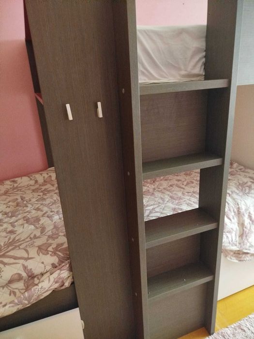 beliche duplo  com  roupeiro + roupeiro roupeiro extra + colchões