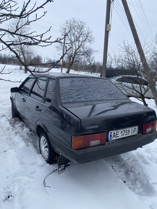 Продам ваз 21099 в хорошем состояние