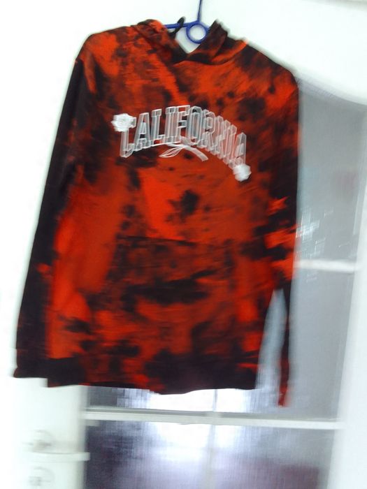 Bluza  z kapturem  S czerw-czarns