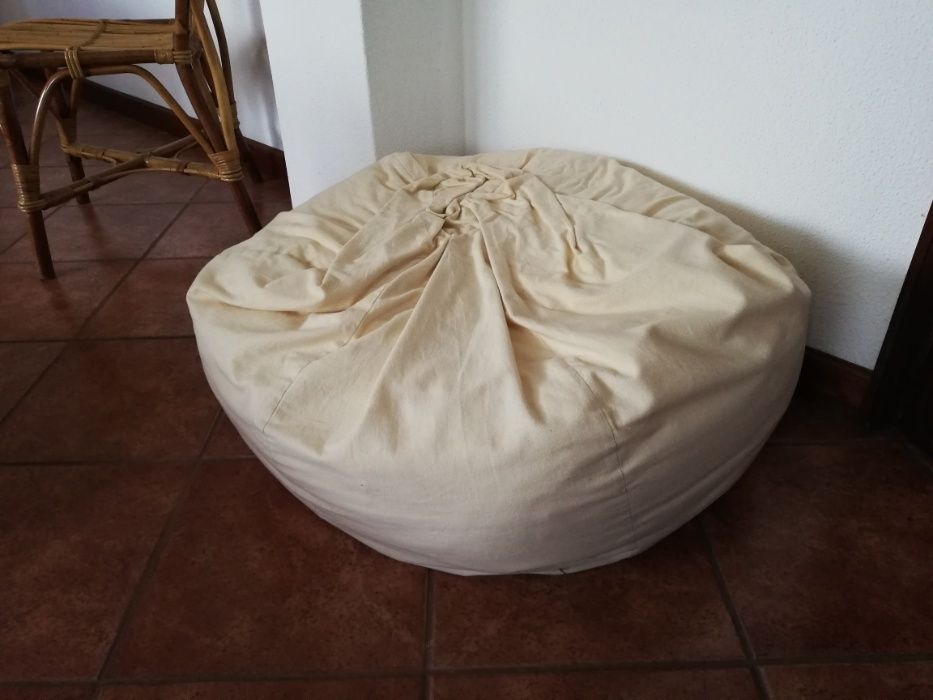 Três Sofas Puf novos