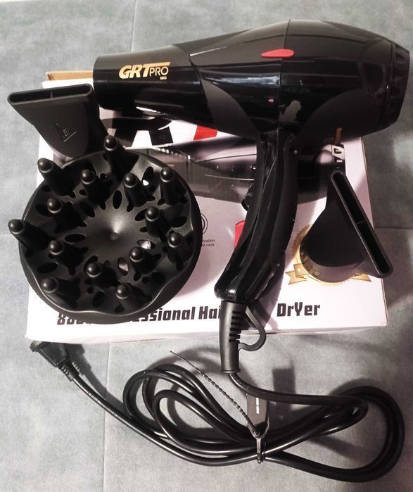GRT PRO 8800 Jonowa suszarka do włosów 3500 W Turbo Powystawowa