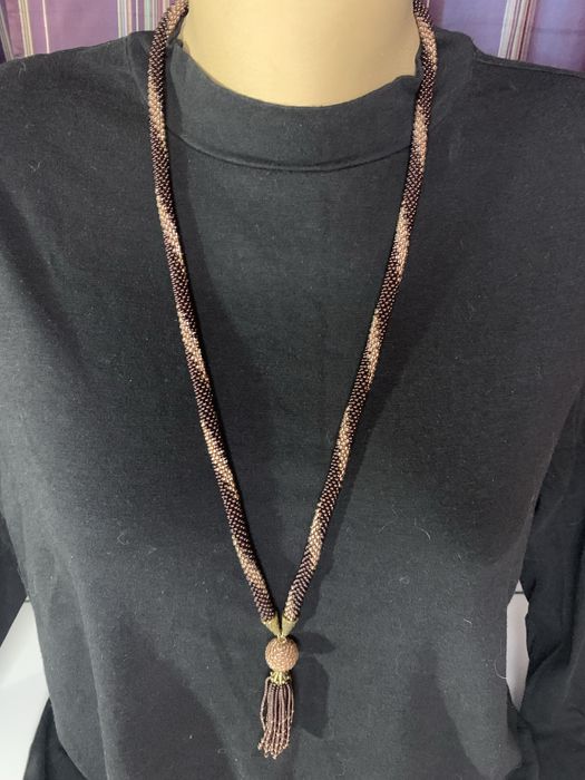 бусы (намисто ) ручна праця