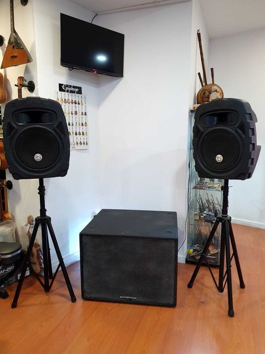 Sistema de Som (2 Colunas 600W + Sub 2200W)