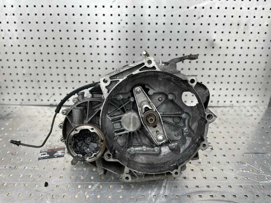 КПП коробка передач Volkswagen Caddy   1.6 mpi FZT