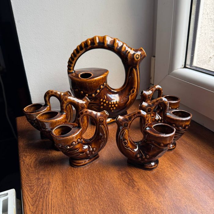 Zestaw do likieru Koziołki. Fabryka Porcelitu Tułowice. Lata 60/70-te