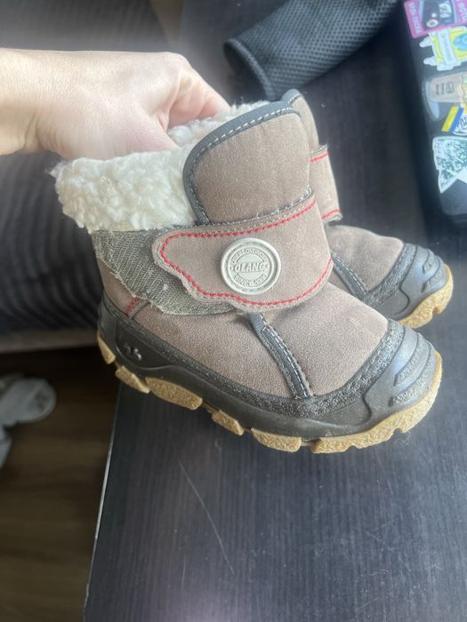 Зимове дитяче взуттяOlang