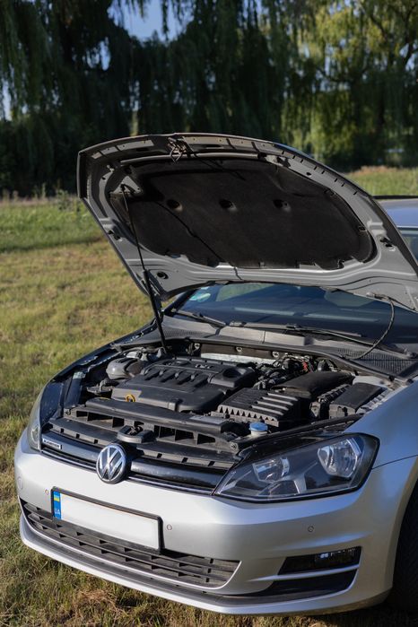Volkswagen Golf VII TDI bluemotion 1.6