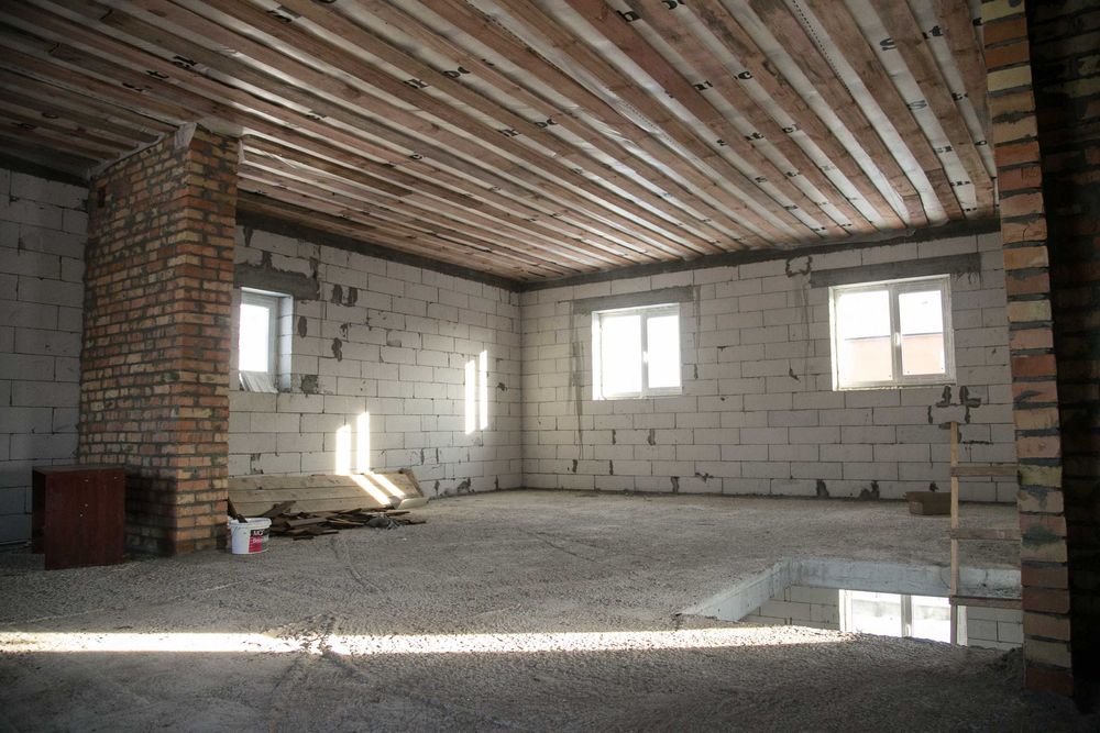 Продається стильний будинок в мальовничому місці в селі Зазим'я