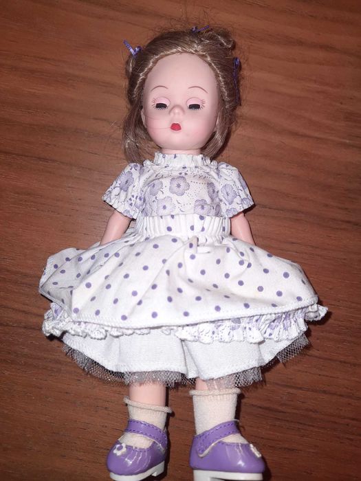 Boneca numerada de coleccionador Madame Alexander, Violet. 90 eur