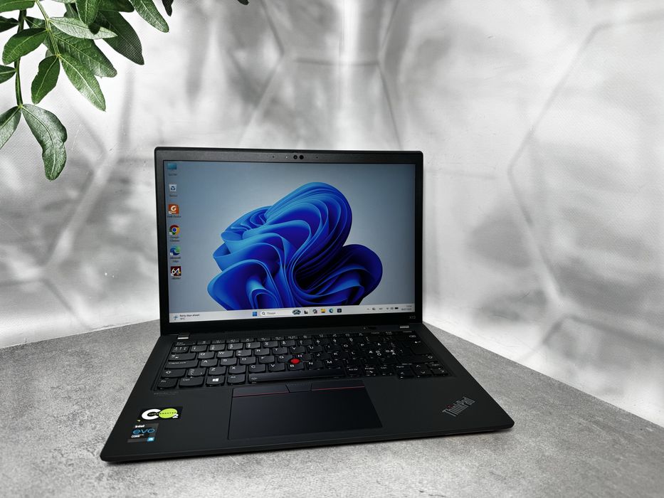 Ноутбук Lenovo ThinkPad X13 Gen 2 /2021 рік/ i5-1135G7 / 16GB / SSD 512GB / FHD IPS / 13.3"