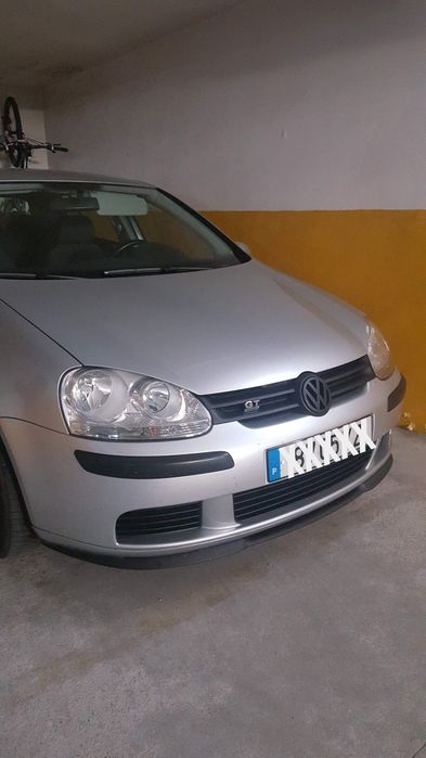 VW Golf 5 MK 5 . Para choques frontall, cavas das rodas, grelhas, sim