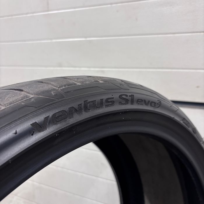 Opony Hankook Ventus S1 evo3 285/30/22