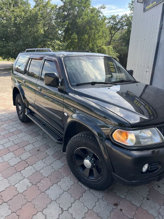 Продам Миц Pajero Sport
