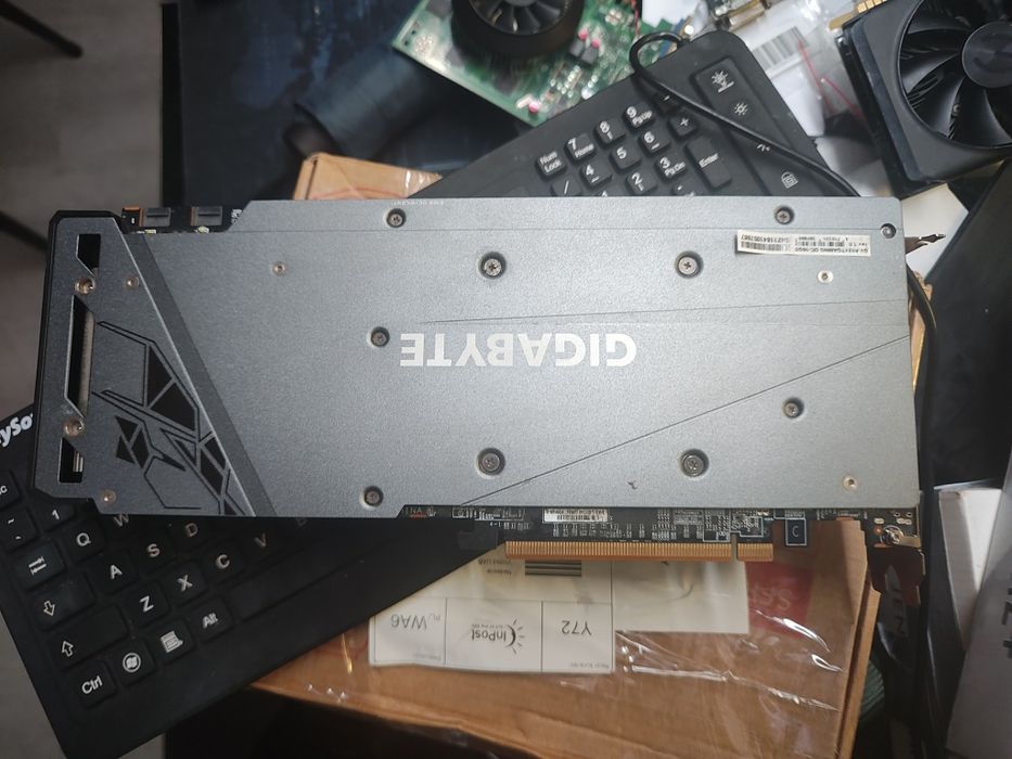 Gigabyte Rx 6800XT , 16GB , sprawna 100%