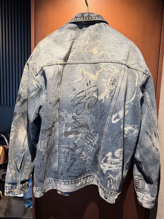 BALENCIAGA Graffiti Denim Jacket