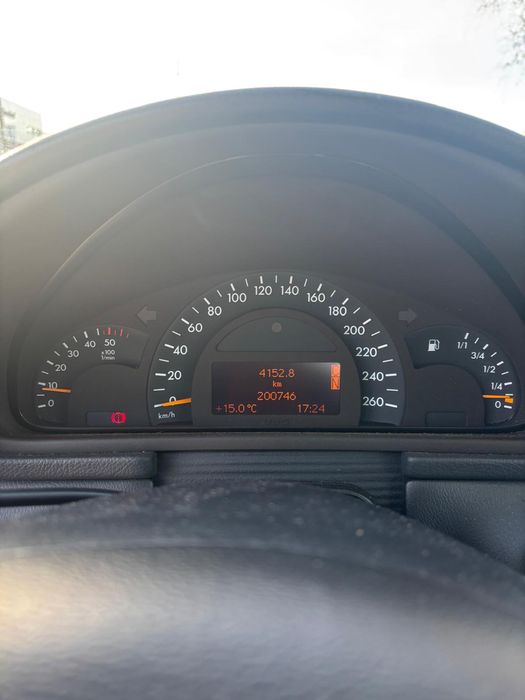 Mercedes C220 w203