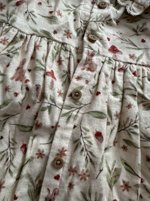 Сукня для дівчинки