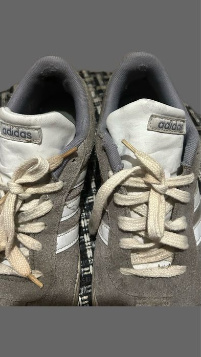 Кросівки  Adidas ціна з олх доставкою