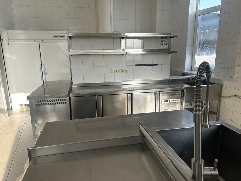 Кухонний цех. Метро Харківська