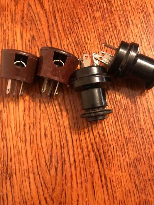 Вилки электрические 3 контактные карболит бакелитовые корпус