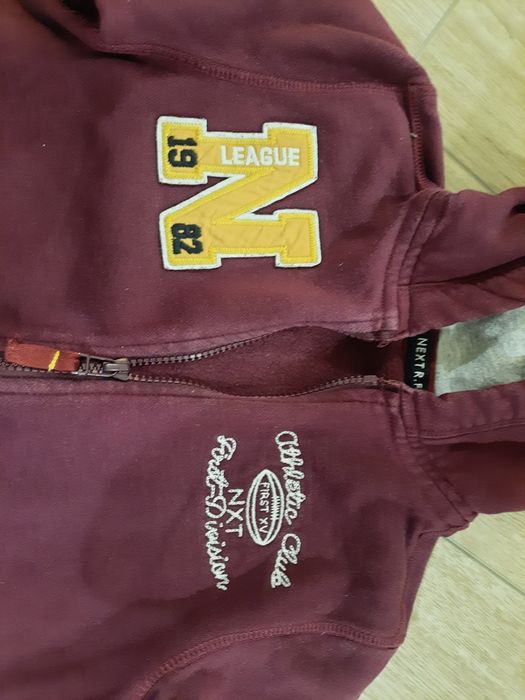 Bluza z kapturem next 122 7 lat
