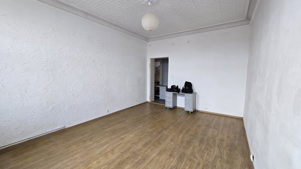 Oddam za darmo panele podlogowe 35m2