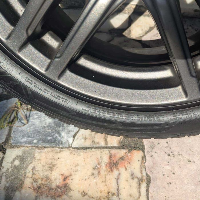 Jantes Originais Mercedes-Benz 17" + Pneus Goodyear 225/50 R17 (Como Novos)