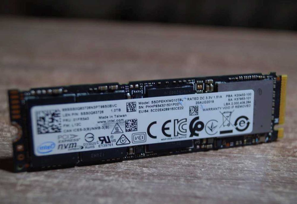 SSD накопичувач Intel 760p Series 1 TB (SSDPEKKW010T8 Б/У TVOYO