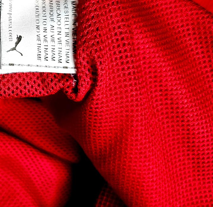 Продам оригинальную худи мастерку олимпийку от бренда Puma