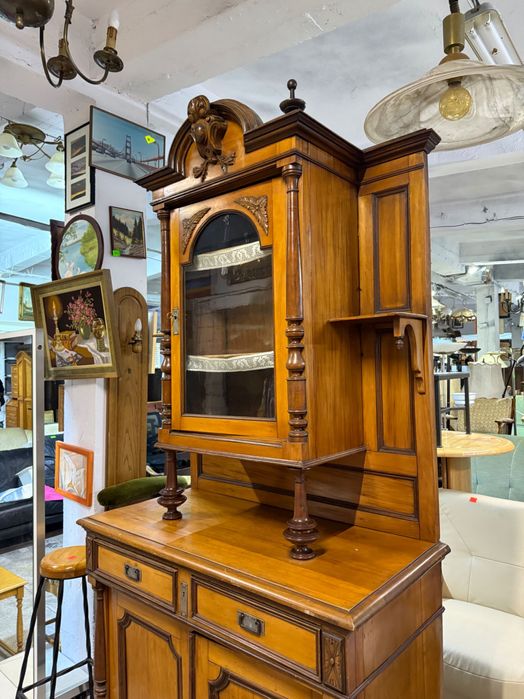 ANTYCZNY  kredens z Holandii - dowóz do domu