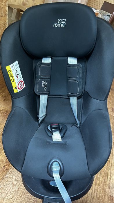 Дитяче крісло Britax Romer dualfix 2r