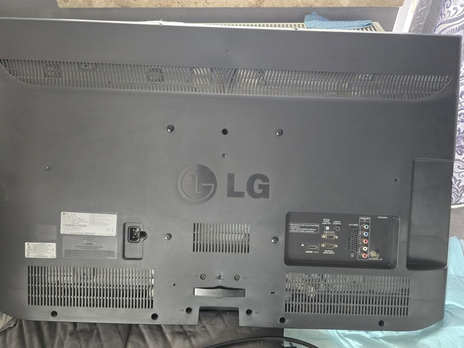 Tv telewizor LG OLG 37 cali sprawny plus dekoder