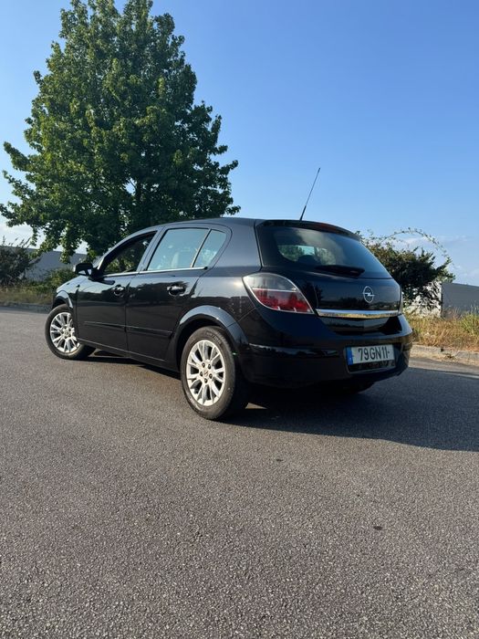 Opel Astra Diesel 1.7 125cv e caixa de 6 velocidades  (Motor ISUZU)