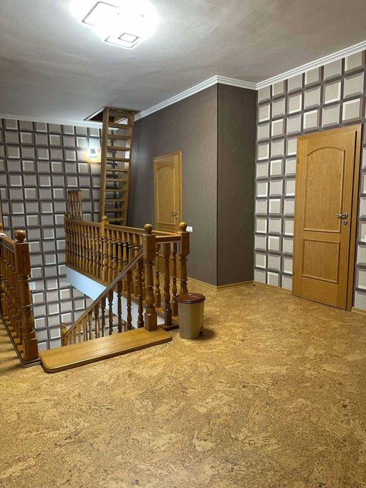 Продаж Сучасного будинку в центрі Кривого Рогу