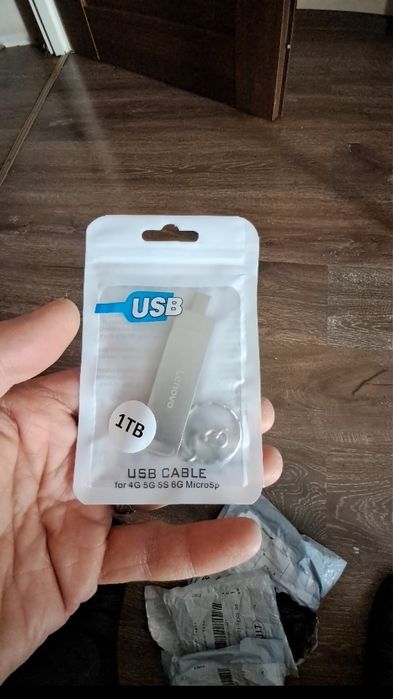 Lenovo 1TB USB Memories Type-c 2-in-1 USB 3.0 Flash Drive